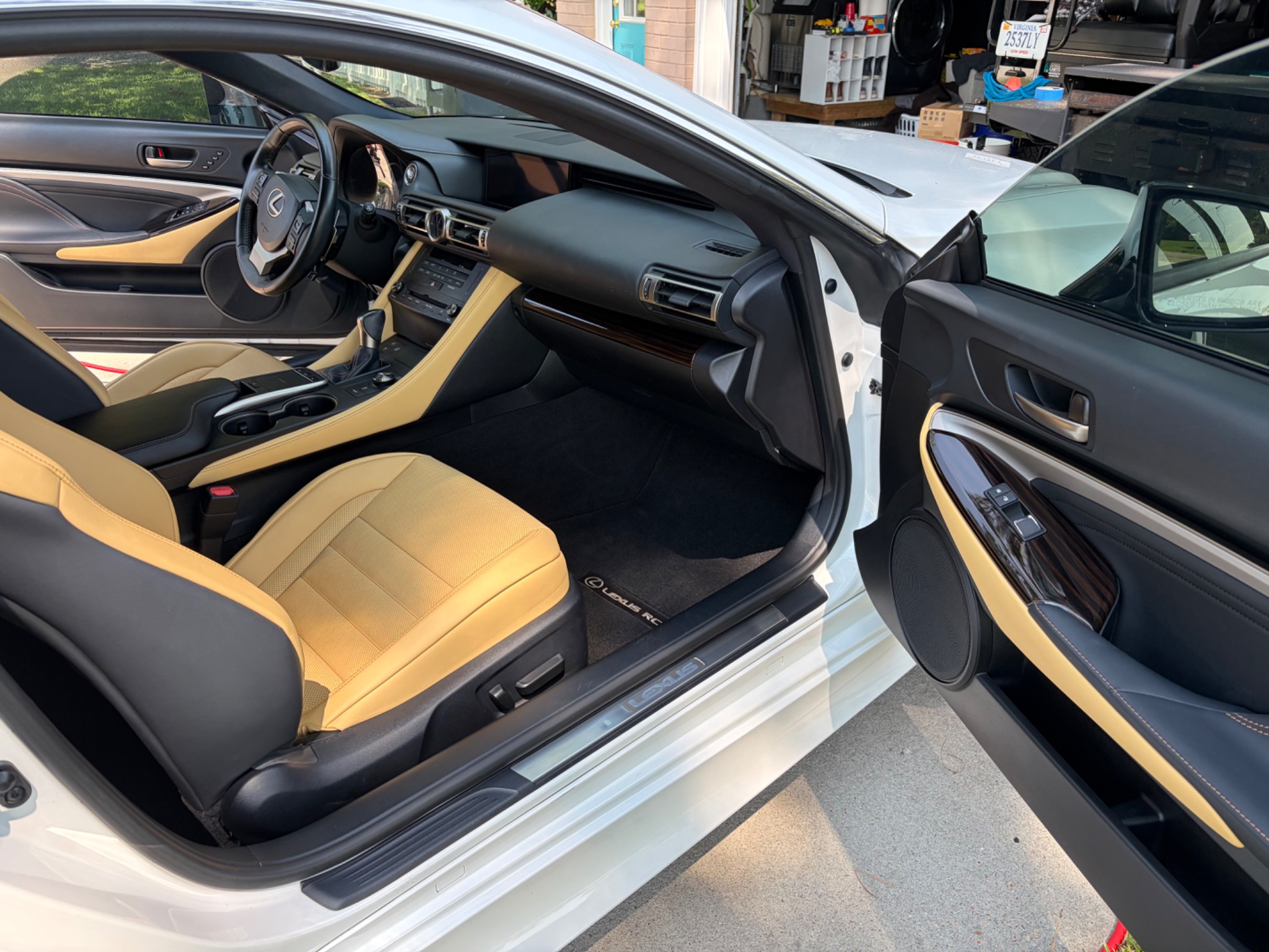 Lexus interior cleaning